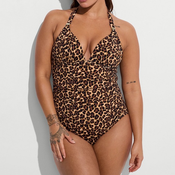 Victoria's Secret Other - Victoria Secret Harlow Smoothing Halter One-Piece Swimsuit